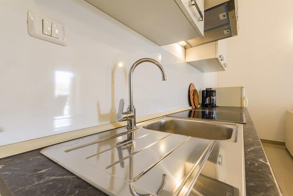 Apartments Gloria Liznjan Luaran gambar