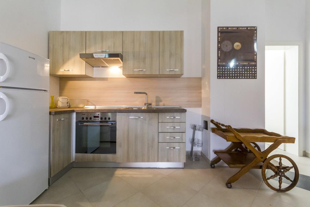 Apartments Gloria Liznjan Luaran gambar