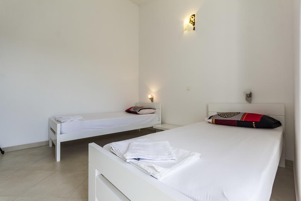 Apartments Gloria Liznjan Luaran gambar