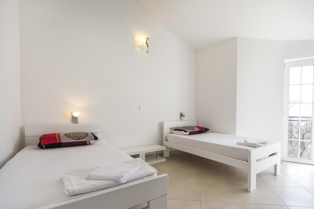 Apartments Gloria Liznjan Luaran gambar
